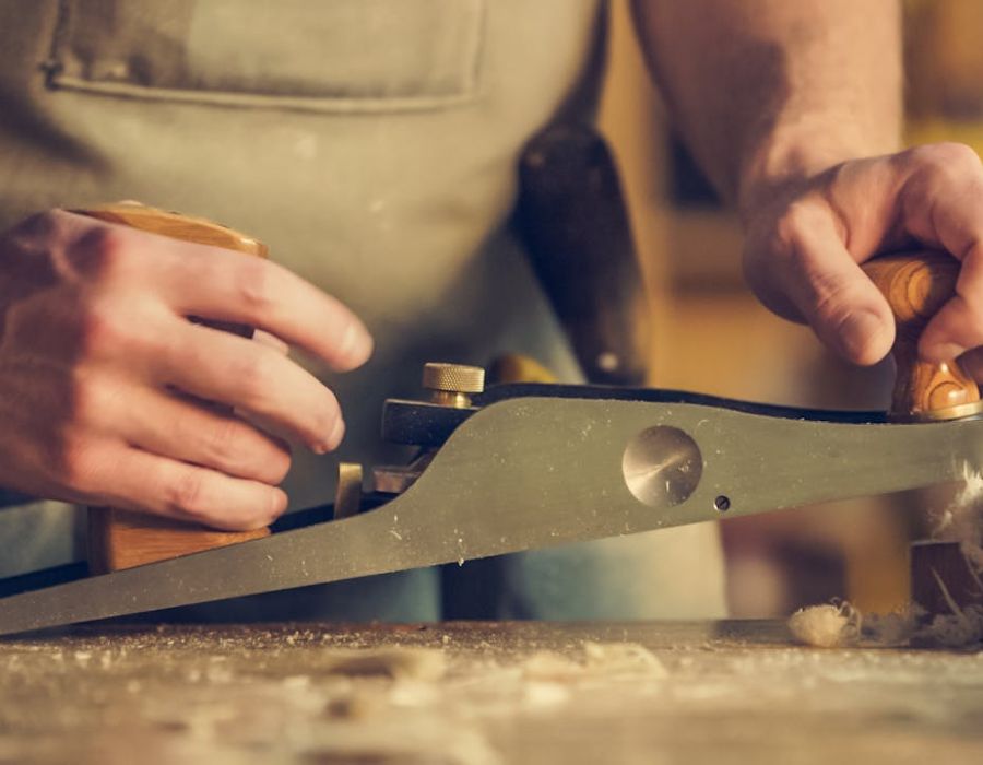 inscrire une entreprise de menuiserie dans un annuaire de PME en Suisse